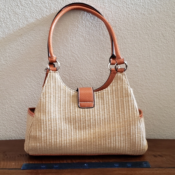 Handbag - Picture 4 of 7